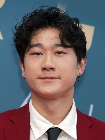 Sam Song Li Headshot