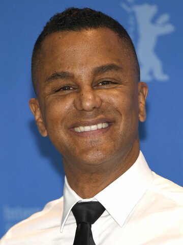 Yanic Truesdale Headshot