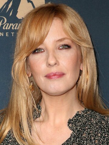 Kelly Reilly Headshot