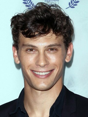 Cooper Koch Headshot