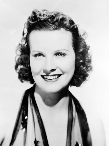 Pauline Moore Headshot