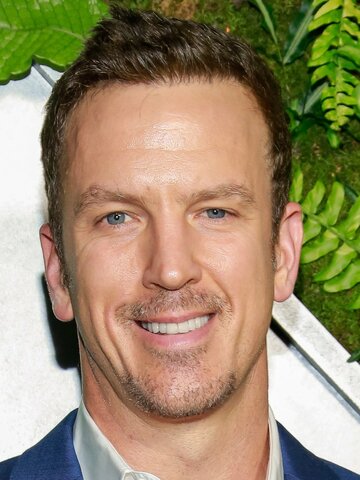 Josh Randall Headshot