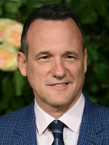 Tom Verica Headshot