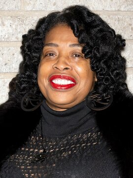 Adele Givens