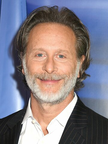 Steven Weber Headshot