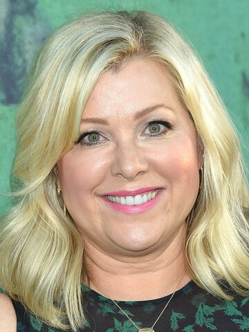 Jennifer Aspen Headshot