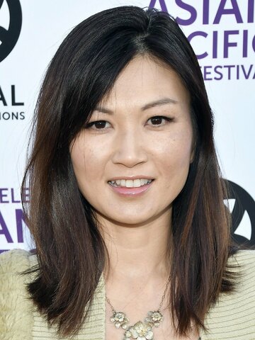 Michelle Krusiec Headshot