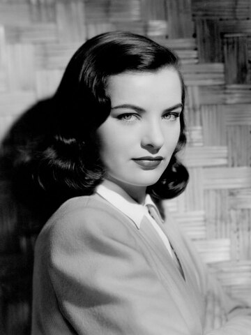 Ella Raines Headshot