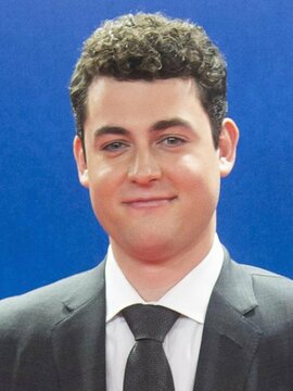 Truman Hanks