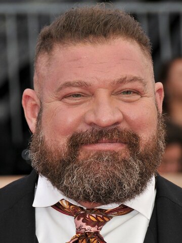 Brad William Henke Headshot