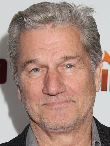 Eric Pierpoint Headshot