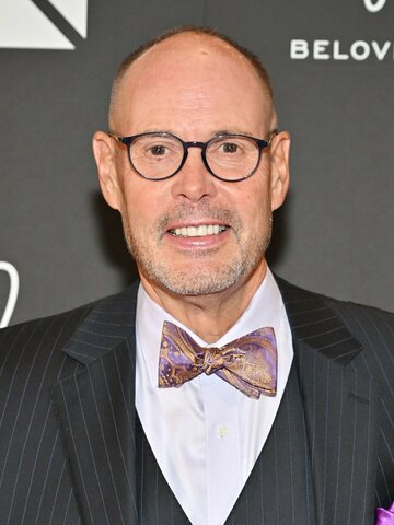 Ernie Johnson Headshot