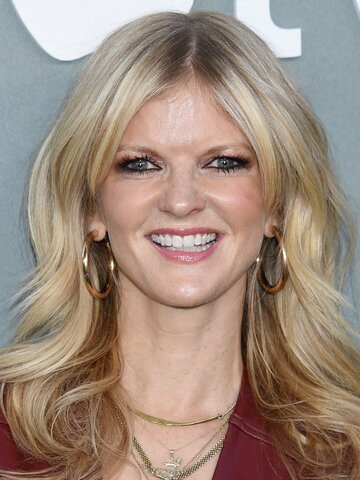 Arden Myrin Headshot