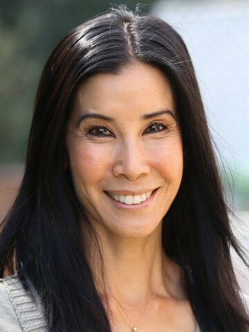 Lisa Ling Headshot