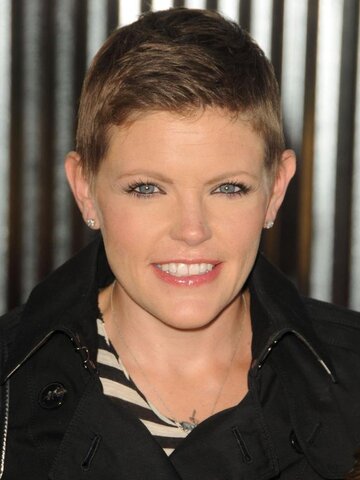 Natalie Maines Headshot