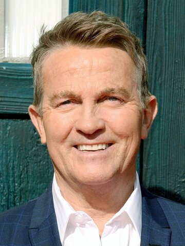 Bradley Walsh Headshot