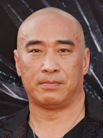 Ron Yuan Headshot