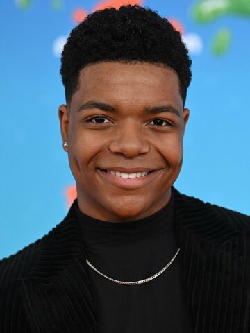 Elijah M. Cooper Headshot