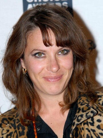 Juliet Cowan Headshot