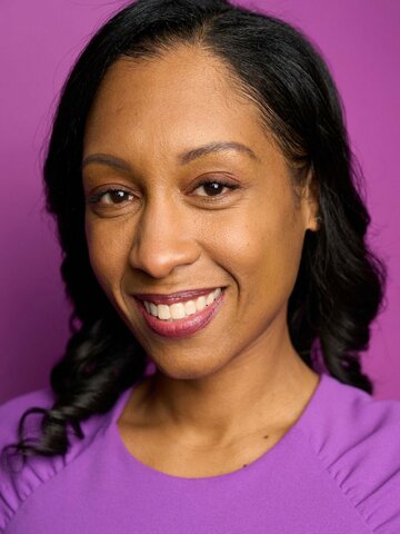 Stephanie Parker Headshot