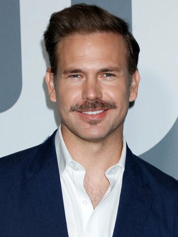 Matthew Davis Headshot