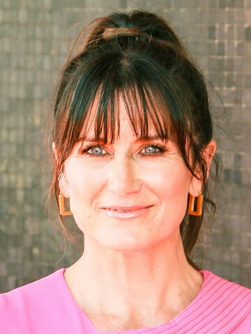Dawn Steele Headshot