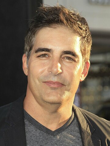 Galen Gering Headshot