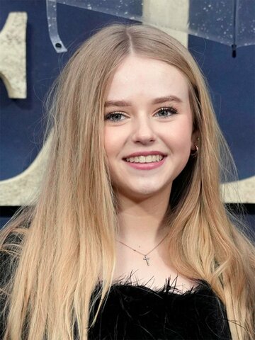 Florence Keen Headshot