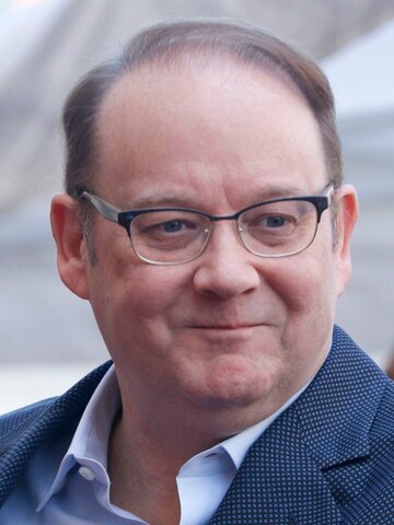 Marc Cherry Headshot