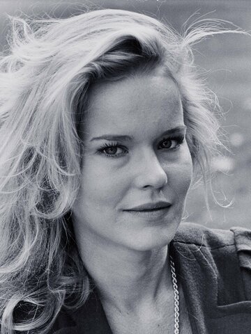 Linda Haynes Headshot
