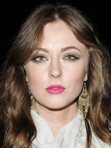 Katharine Isabelle Headshot