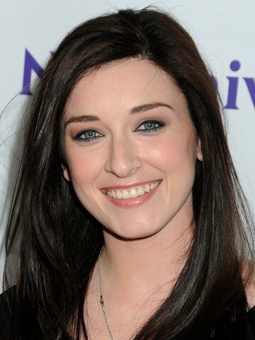 Margo Harshman Headshot