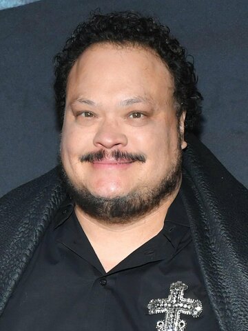 Adrian Martinez Headshot