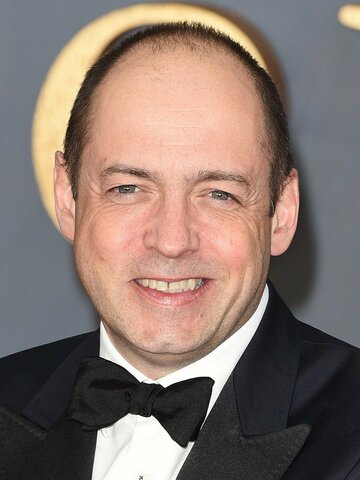 Gareth Neame Headshot