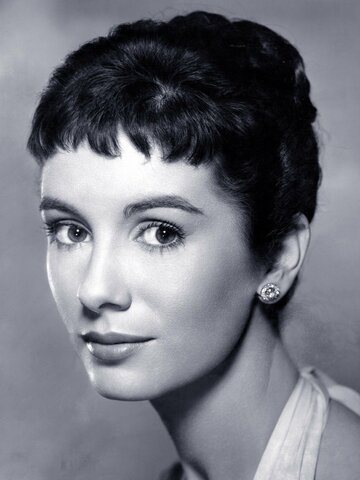 Maggie McNamara Headshot