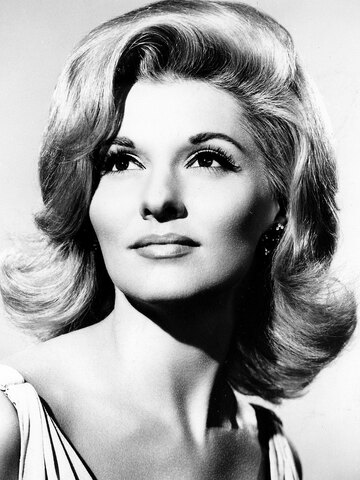 Nancy Kovack Headshot