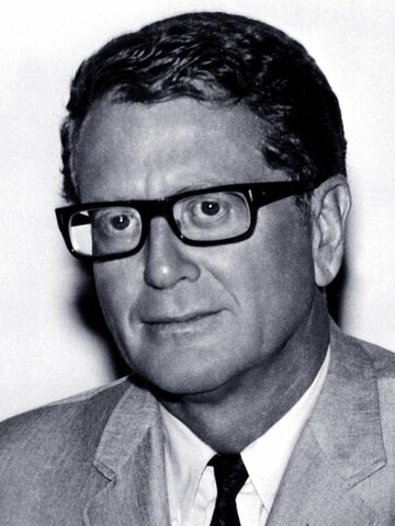 Roy Huggins Headshot