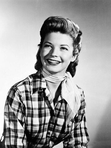 Gail Davis Headshot
