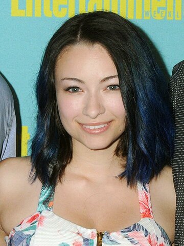 Jodelle Ferland Headshot