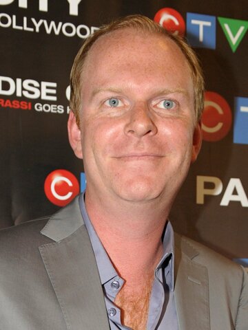 Stefan Brogren Headshot