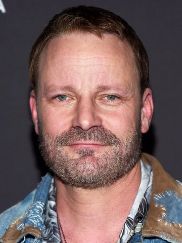 Ryan Robbins Headshot