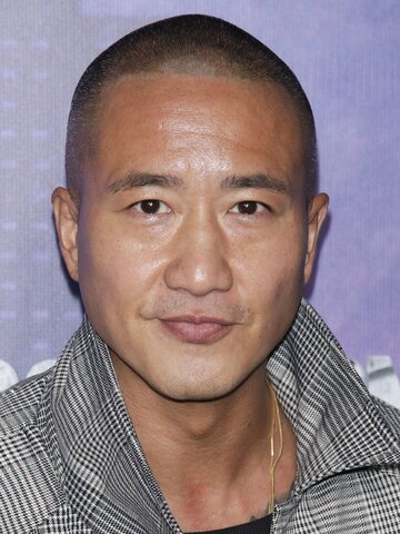 Terry Chen Headshot