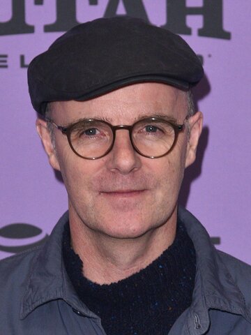 Brian F O'Byrne Headshot