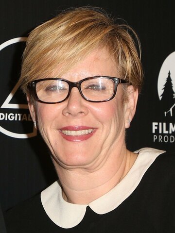 Romy Rosemont Headshot