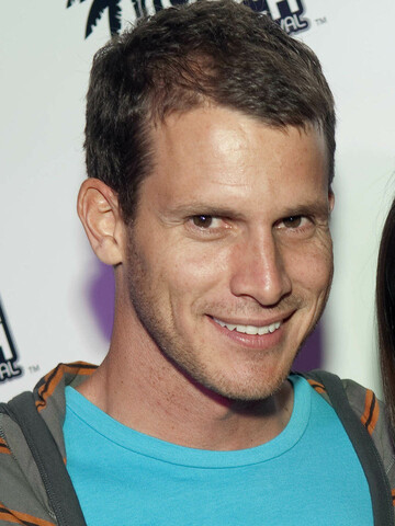 Daniel Tosh Headshot