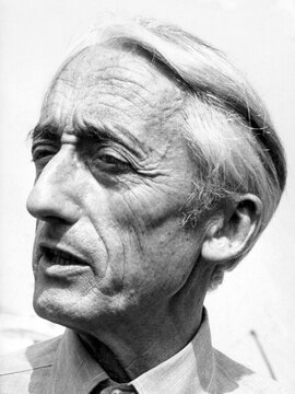 Jacques Cousteau Headshot