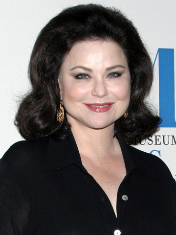 Delta Burke Headshot