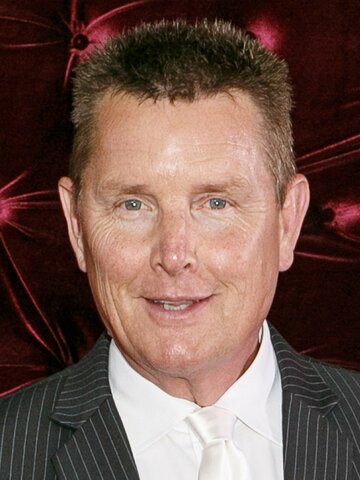 Tom Burlinson Headshot