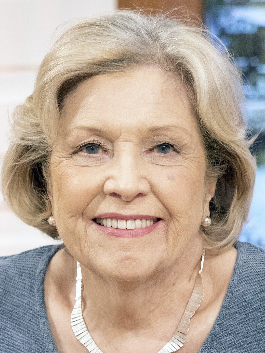 Anne reid movies and tv shows