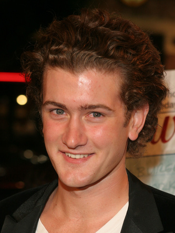 Max Kasch Headshot